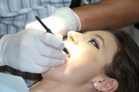 When does a tooth need a root canal dentist?